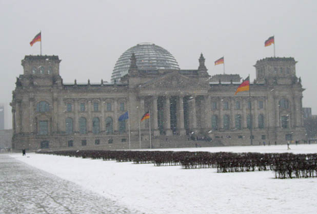 The Reichstag in the snow